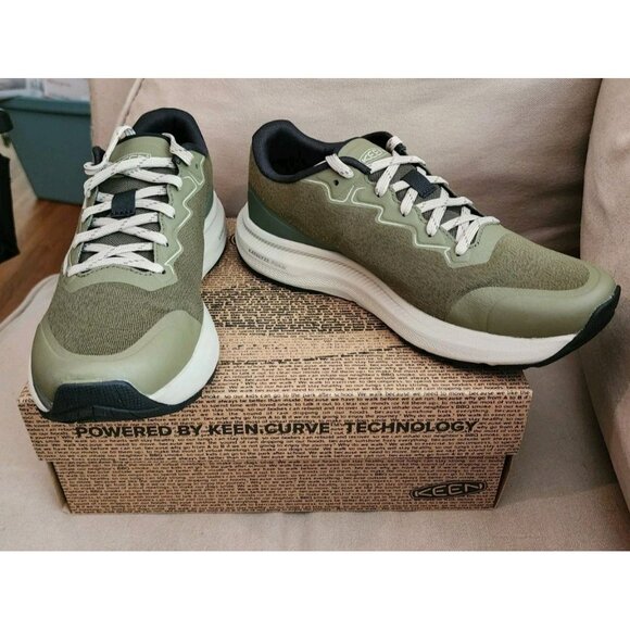 KEEN Other - NIB Keen Shoes WK500 Mens Winter Moss Lace Up Athletic Walking Sneakers SIZE 9